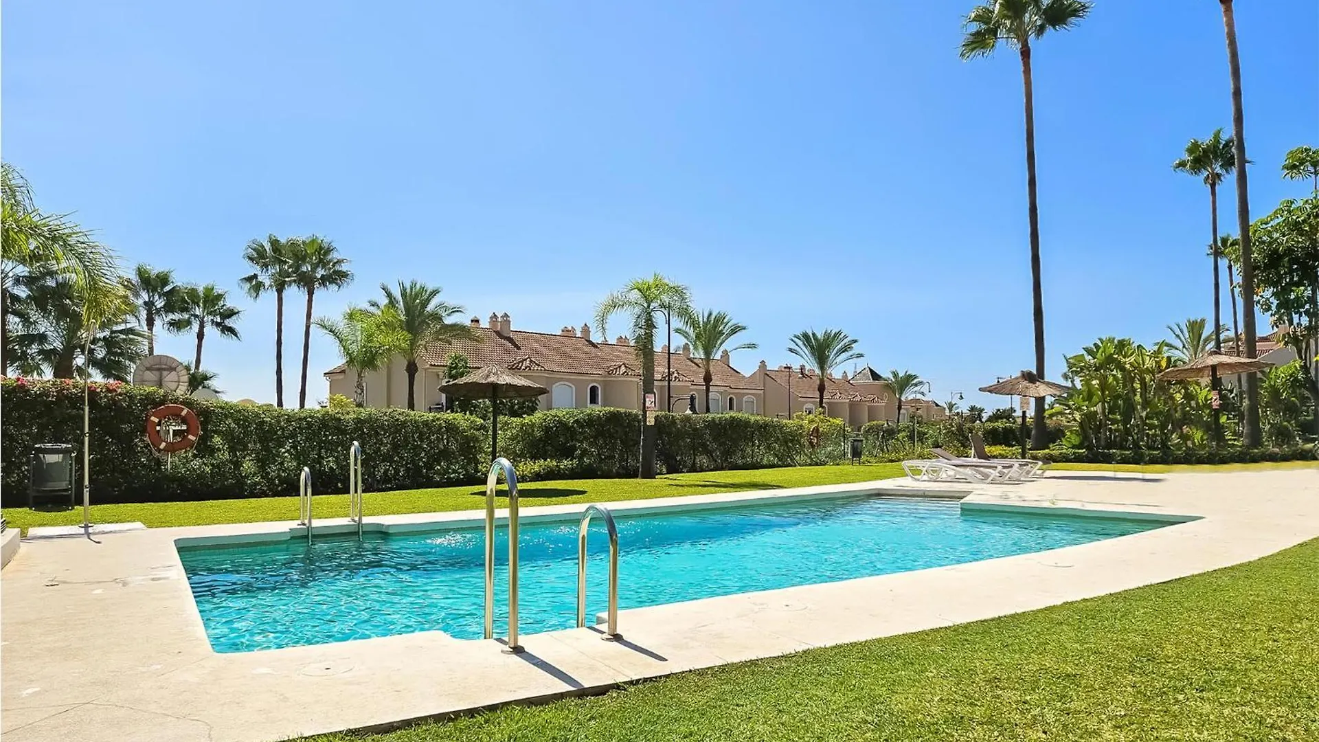 Amazing Home In Benahavis With Swimming Pool Estepona